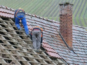 demolição de casas antigas